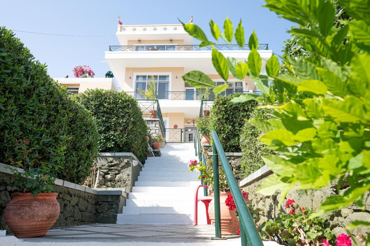 Villa Sofia Sea View Poros Town Exterior photo